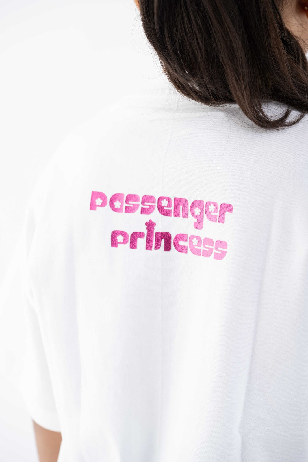 Passenger Princess Glow White Tee – SKWEE
